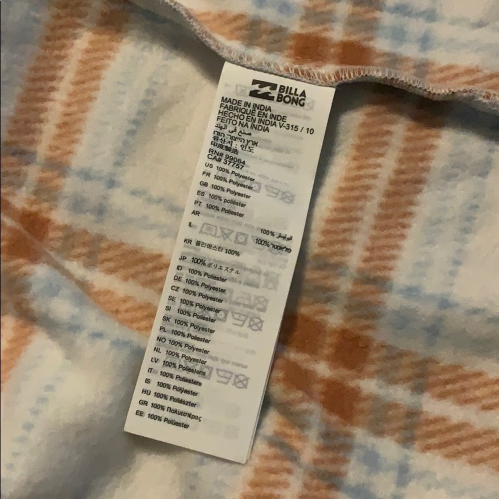 Fuzzy flannel - Picture 3 of 4